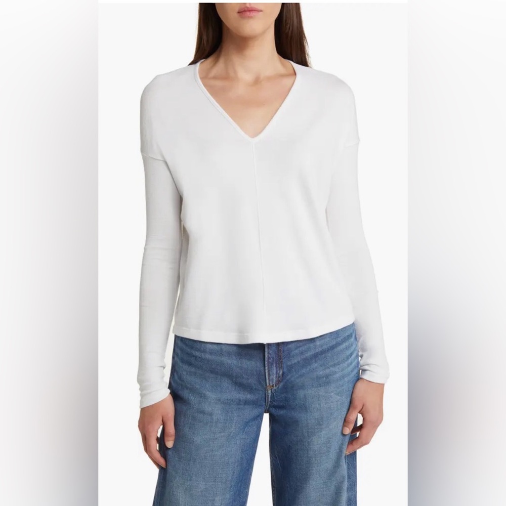 Rag & Bone Classic White V-Neck Top